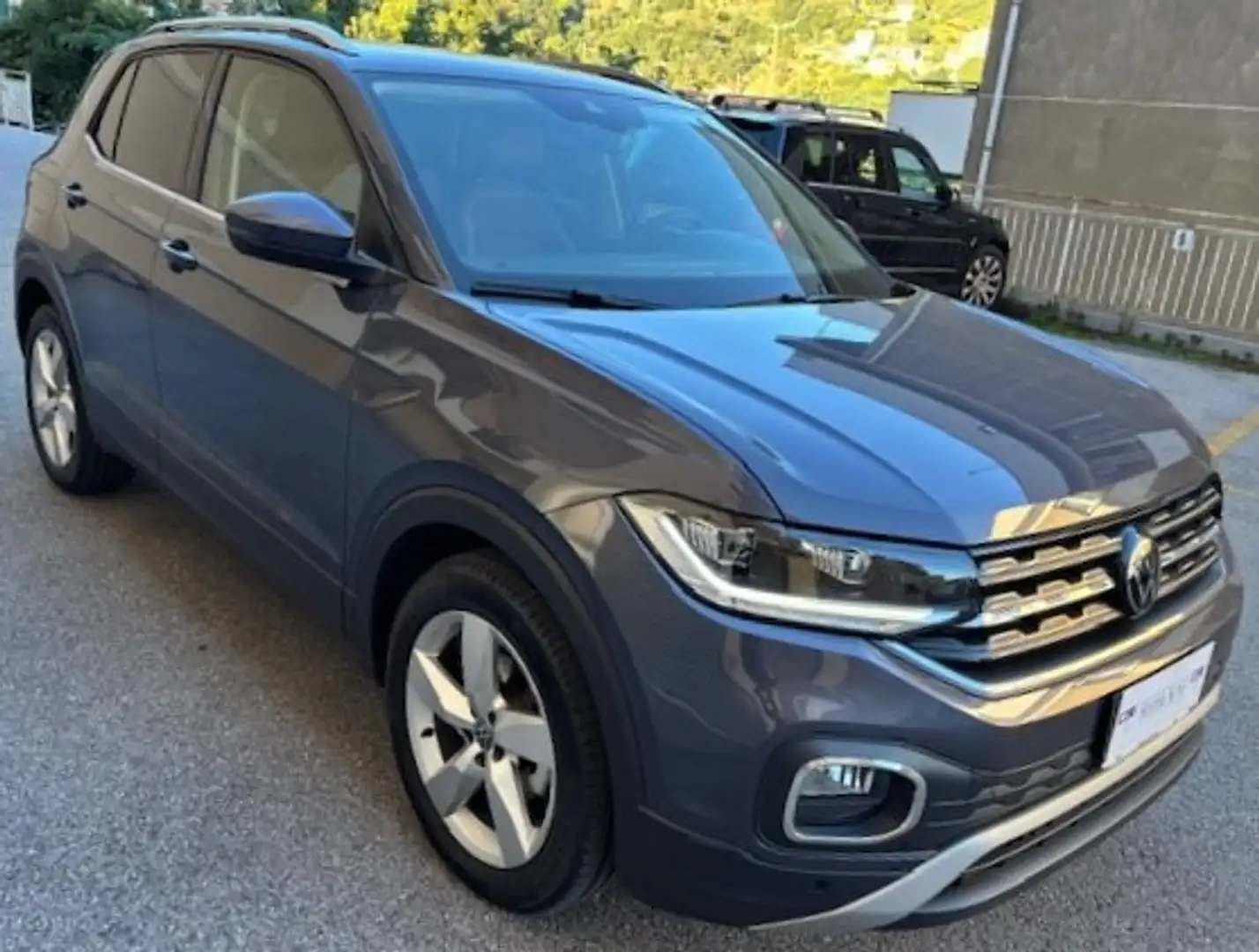 Volkswagen T-Cross 1.0 TSI 110CV Advanced Grigio - 1