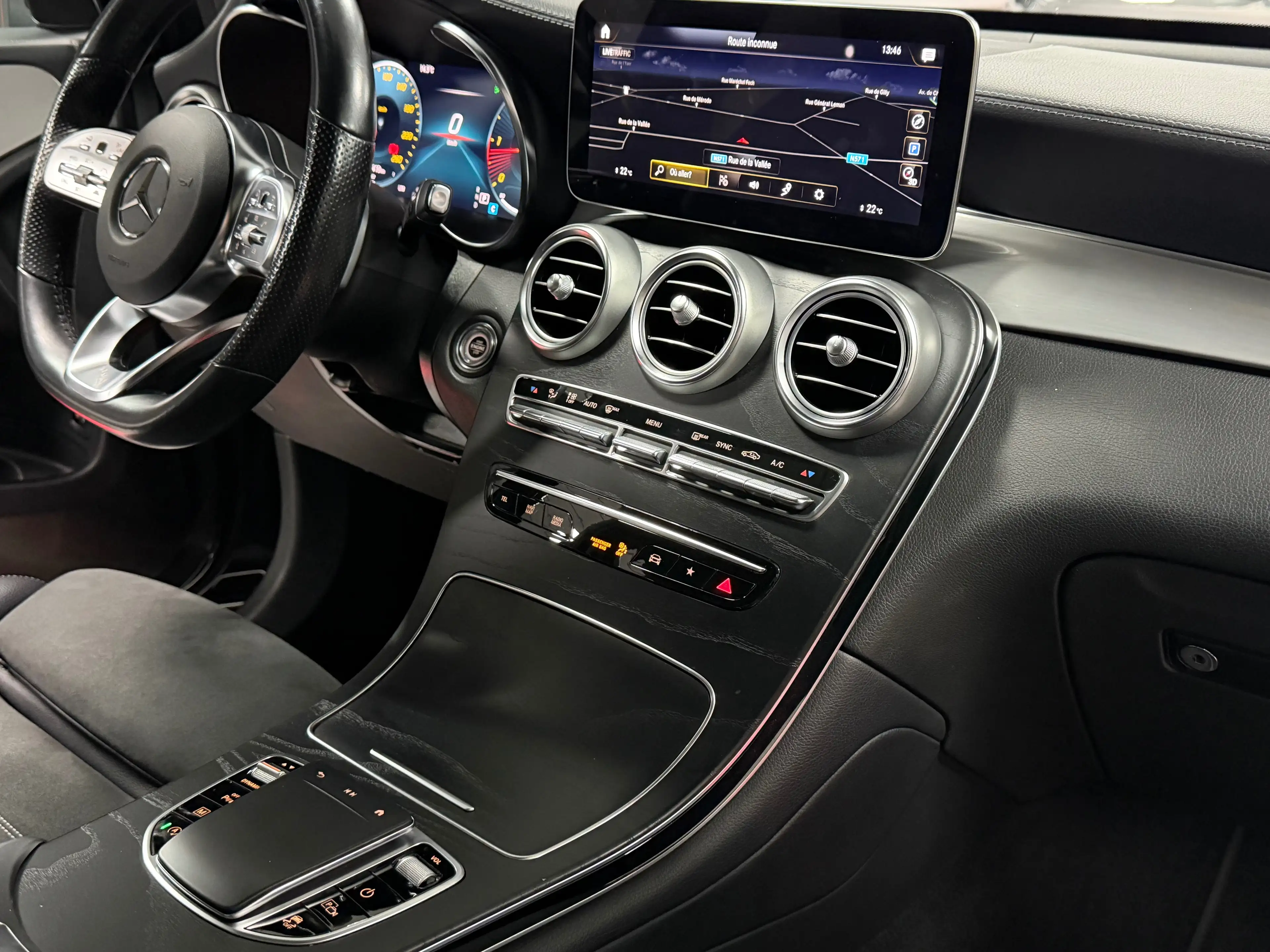 Mercedes-Benz GLC 220 D 194 Cv Coupé Pack-AMG 4-Matic Full Options Garantie 1An — photo 13