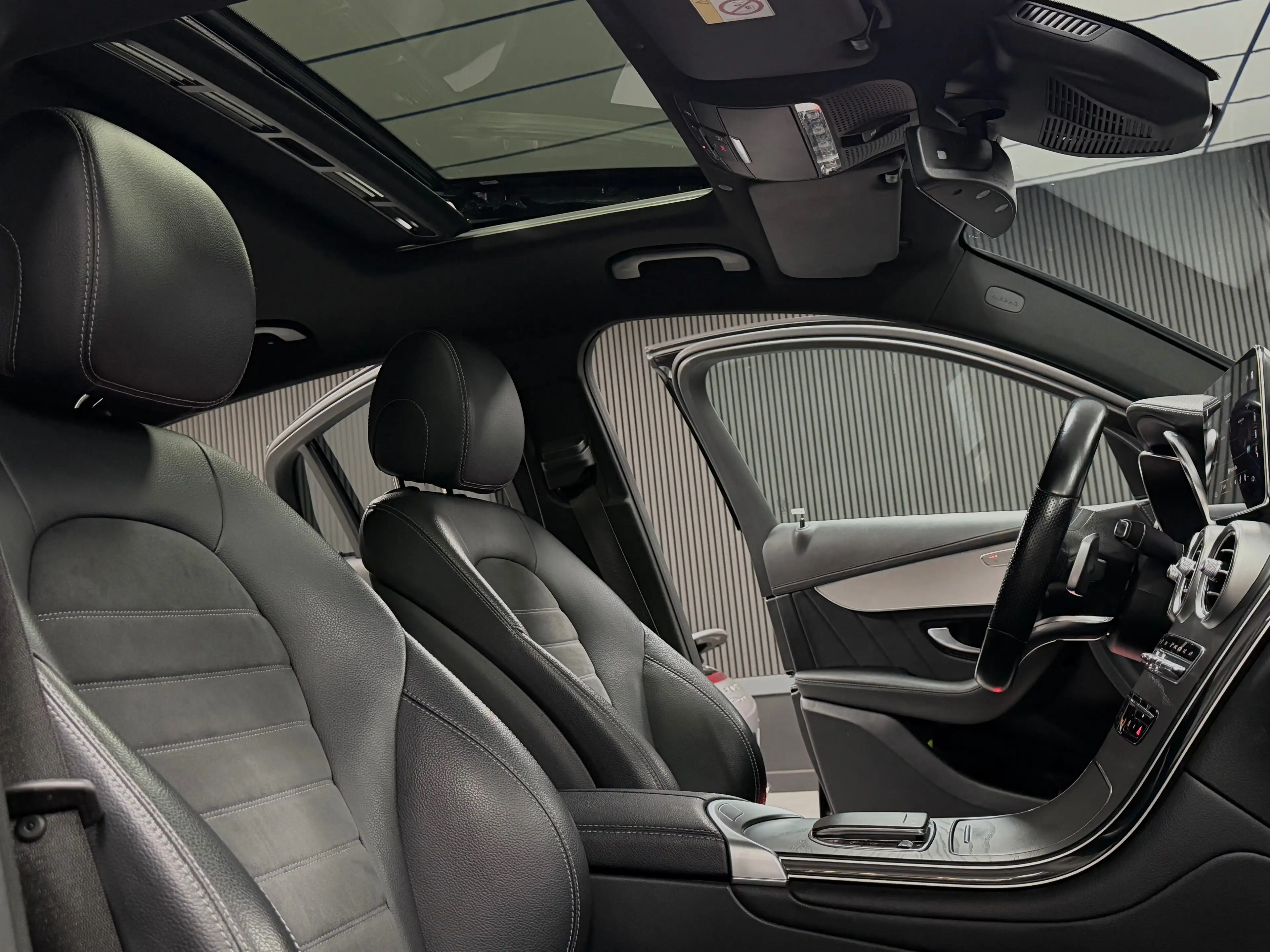 Mercedes-Benz GLC 220 D 194 Cv Coupé Pack-AMG 4-Matic Full Options Garantie 1An — photo 14
