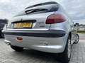 Peugeot 206 1.4 XR STUURBEKRACHTIGING | APK | ELEK. RAMEN Grijs - thumbnail 17