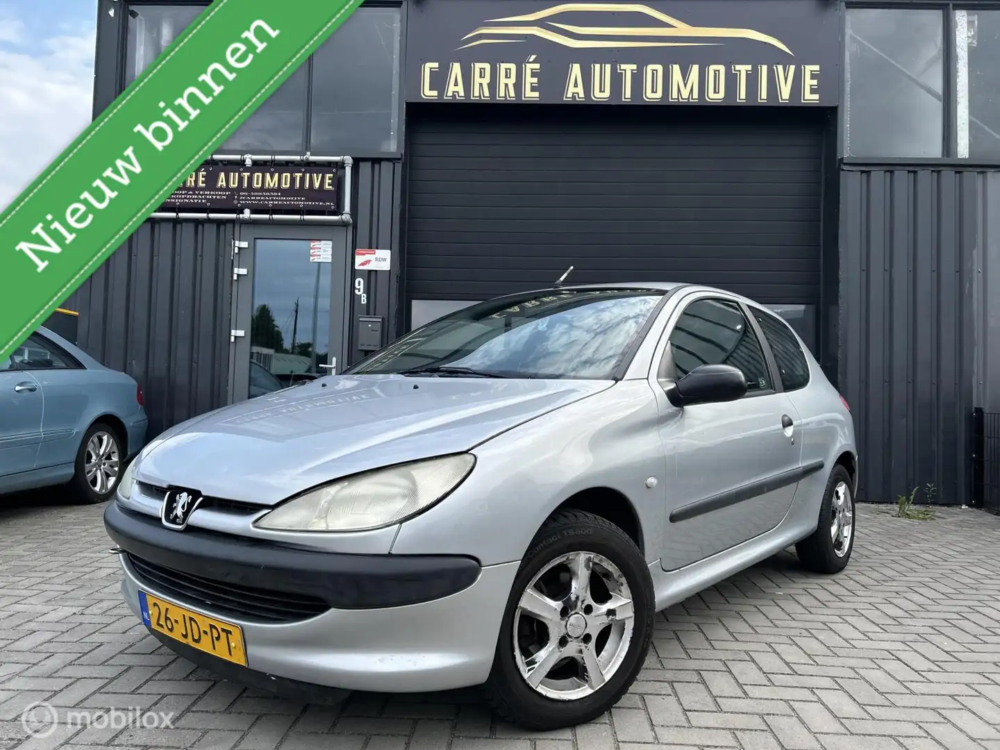 Peugeot 206 1.4 XR STUURBEKRACHTIGING | APK | ELEK. RAMEN Grijs - 1
