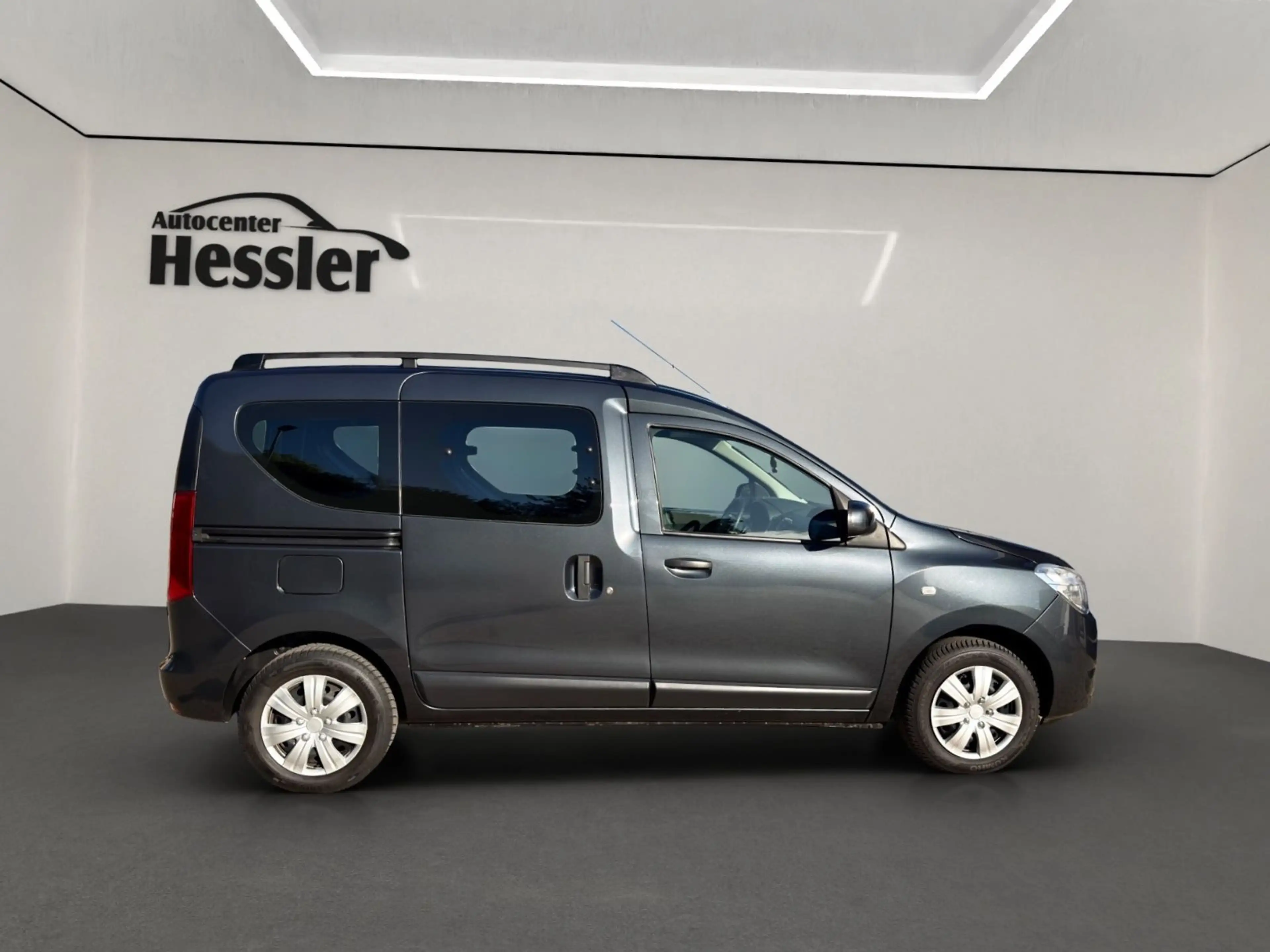 Dacia Dokker TCe Laureate*KLIMA*NAVI*PDC*2x Schiebetür — photo 9
