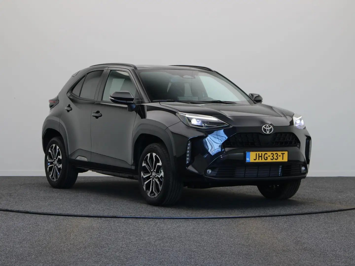 Toyota Yaris Cross 1.5 Hybrid 130 Dynamic | Achteruitrijcamera | Stuu Noir - 2