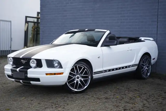 Ford Mustang USA 4.0 V6 Cabrio Handbak, Leder, Lage km-stand!