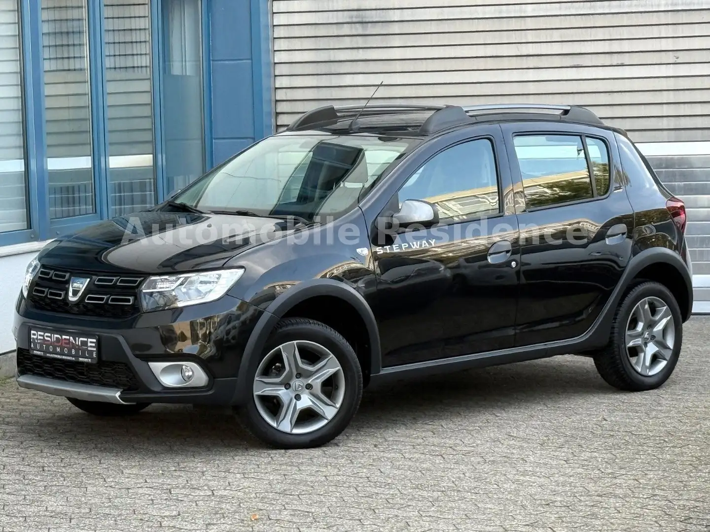 Dacia Sandero II Stepway Prestige 90TCE NAVI*PDC*TEMP* Schwarz - 2