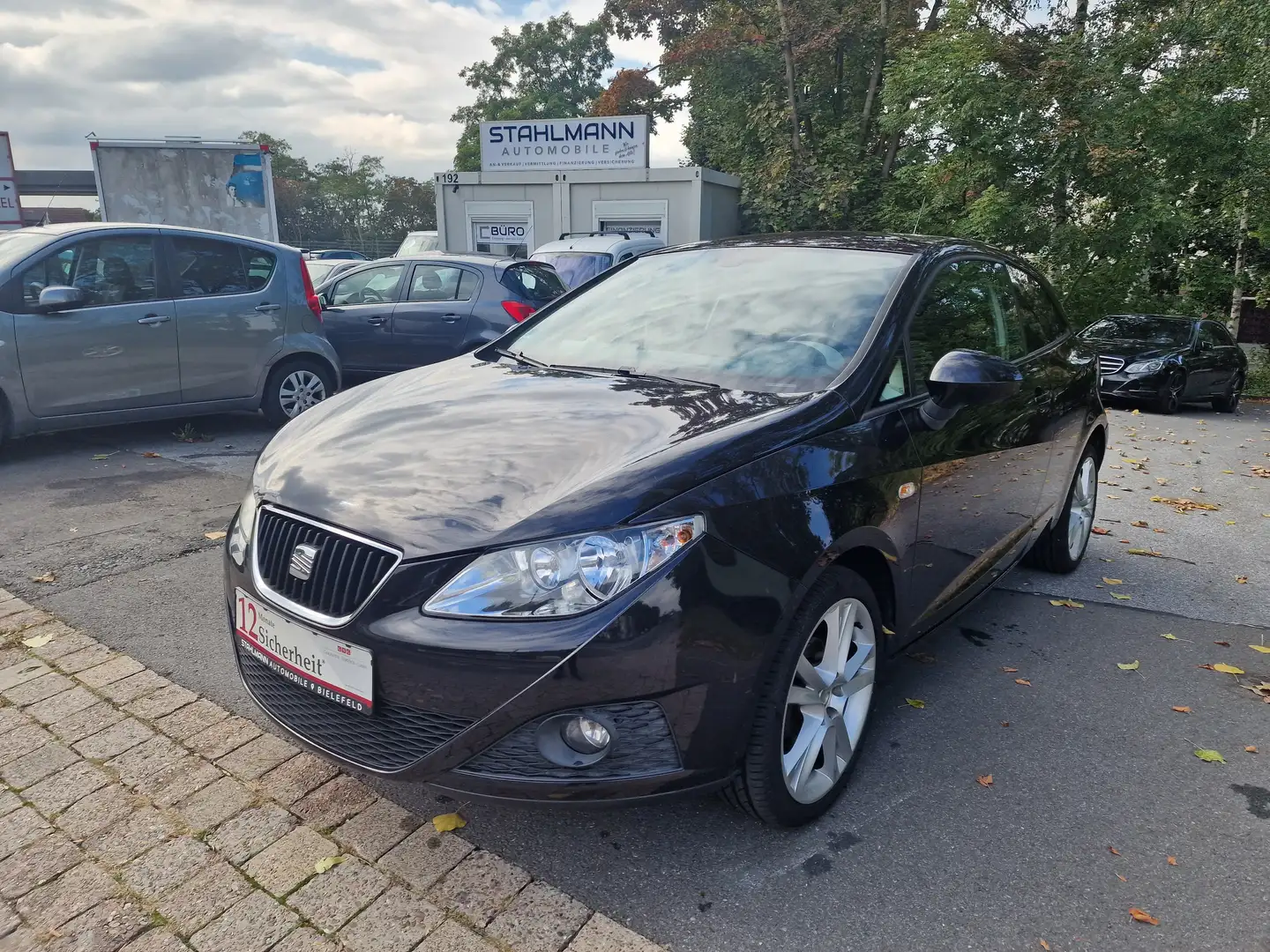 SEAT Ibiza Sport Schwarz - 1