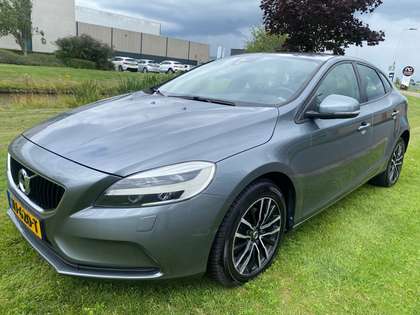 Volvo V40 2017 * 2.0 D2 Nordic+ * LMV * LED * AIRCO * EURO 6
