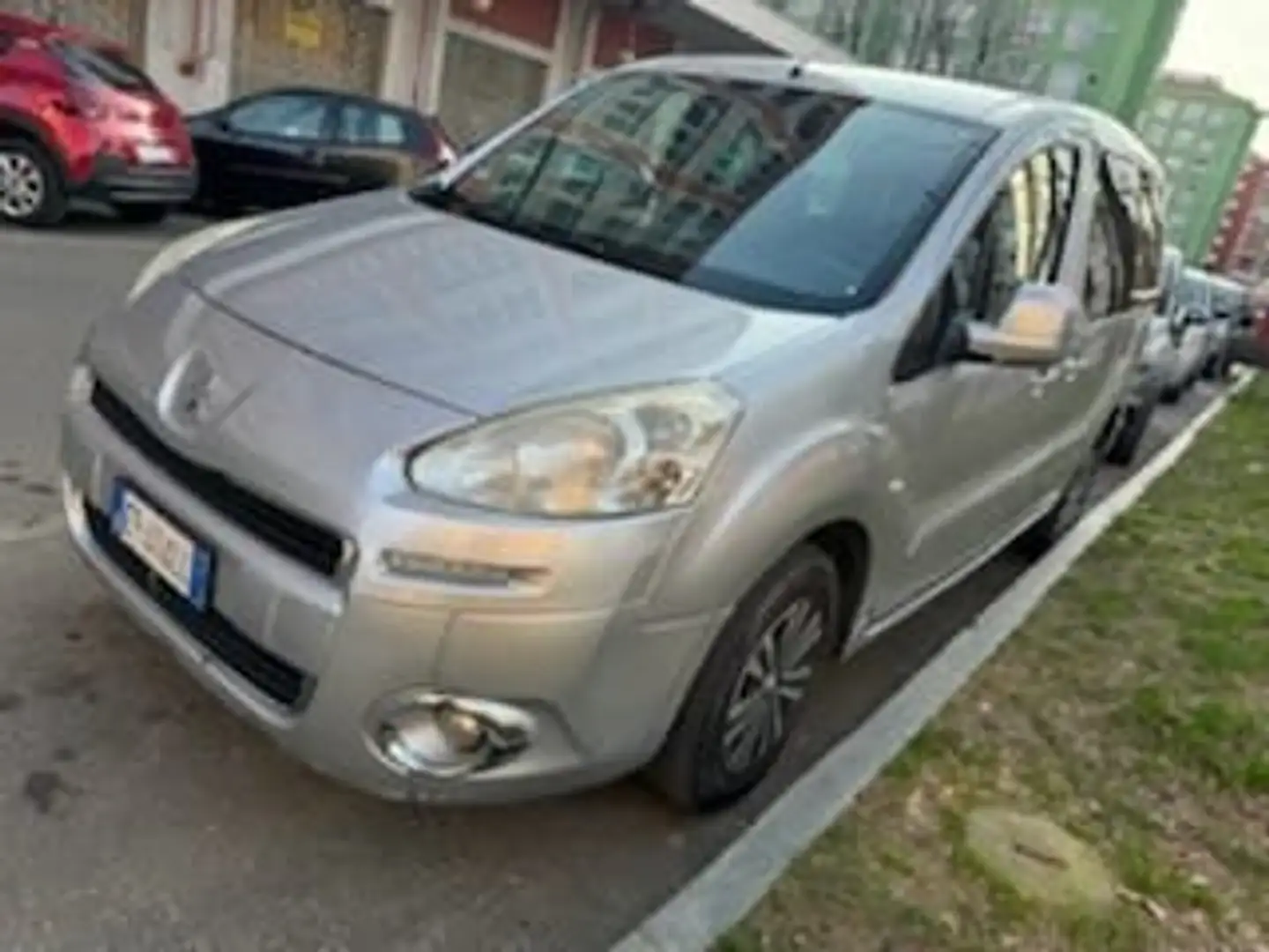 Peugeot Partner Partner+Tepee+1.6+hdi+Premium+110cv+fap Grigio - 1