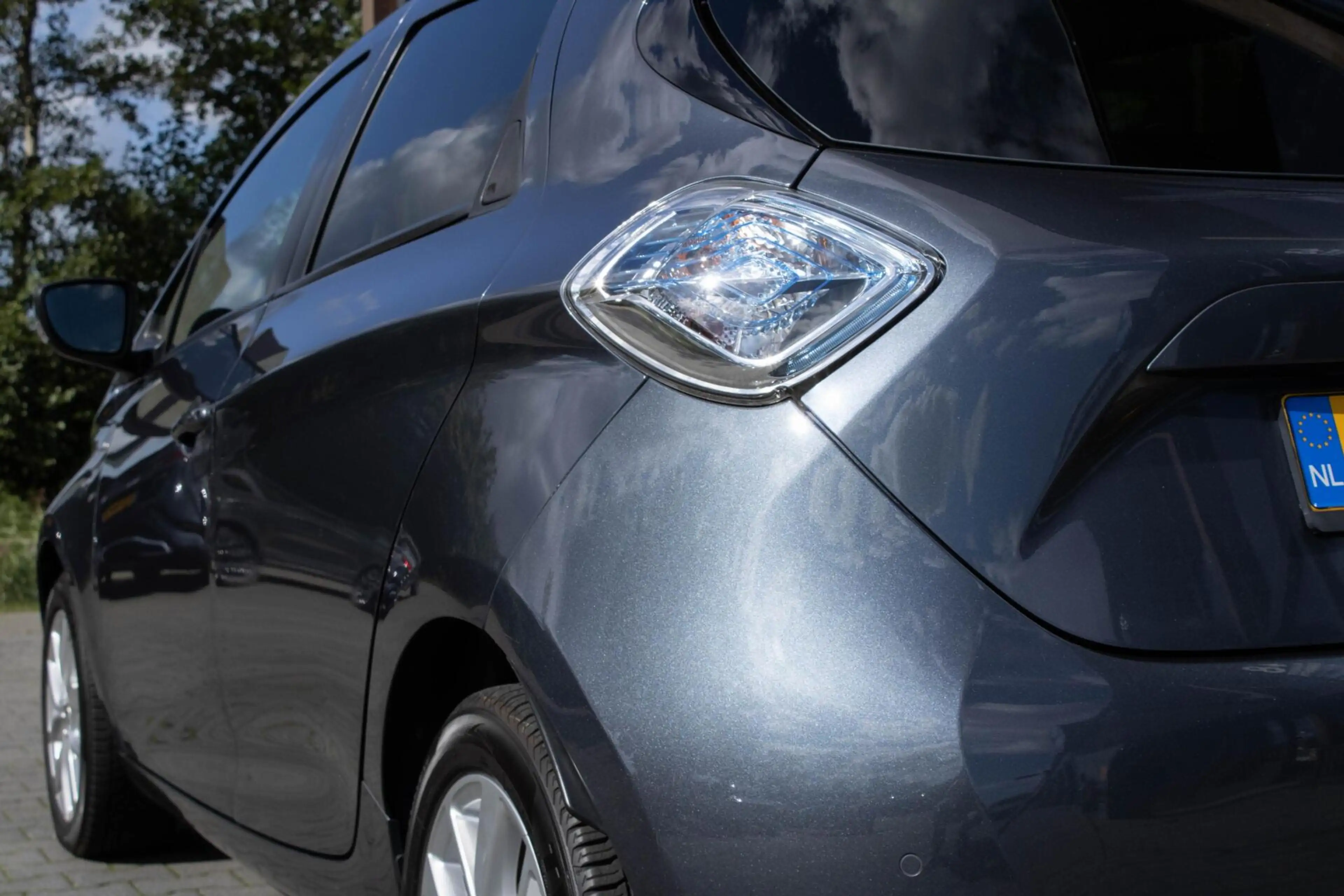 Renault ZOE R110 Limited 41 kWh|camera|85% SOH| — photo 8