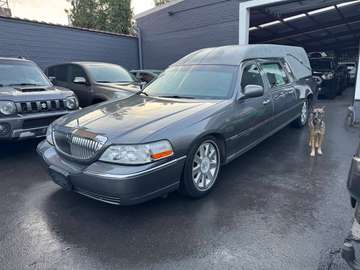 Corbillard V8 Belge  depuis neuf !! 106000 km