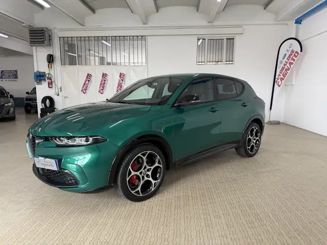 Alfa Romeo Tonale 1.6 Mjt Veloce 130cv tct6 Verde Montreal Automatic
