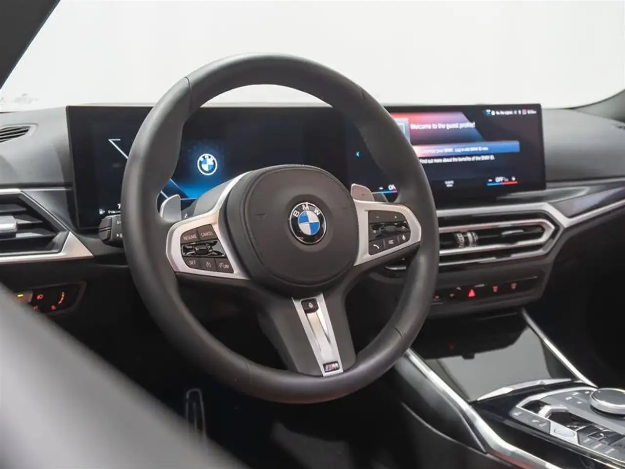 BMW 2 Series снимка BMW 2 Series