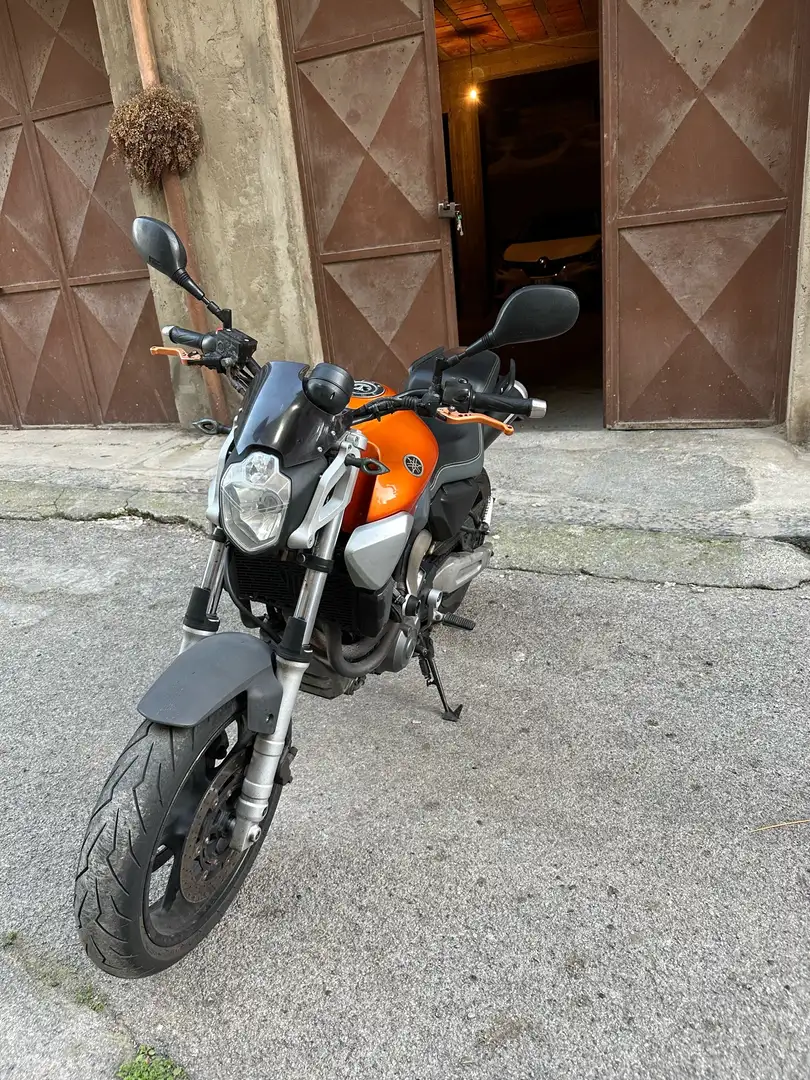 Yamaha MT-03 narančasta - 1