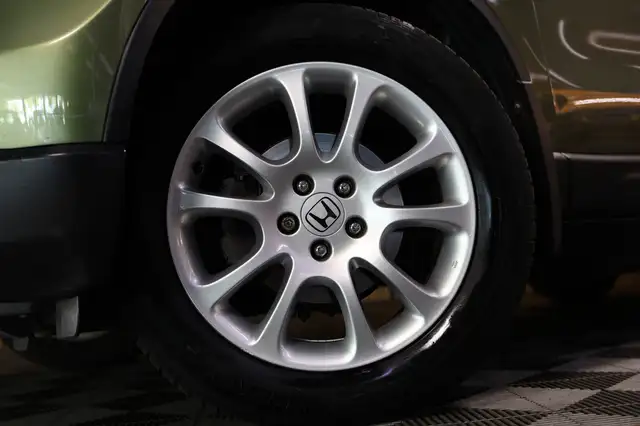 Honda CR-V view 4