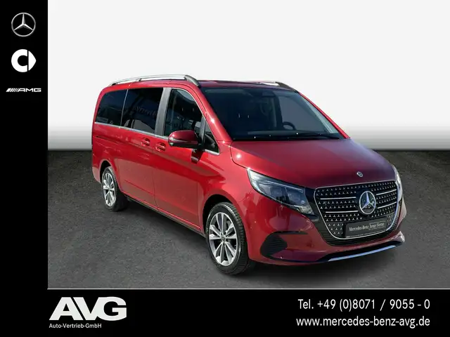 Mercedes-Benz V-Class view 2