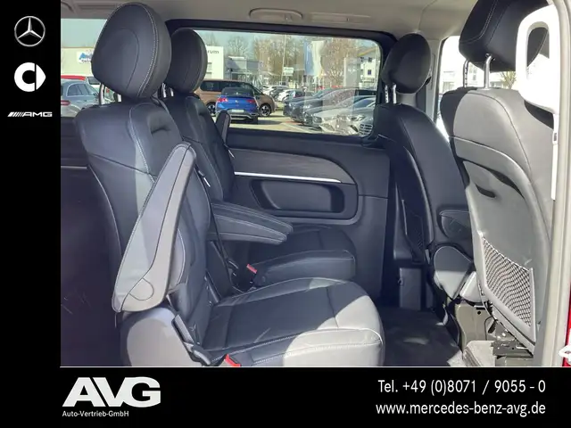 Mercedes-Benz V-Class view 7