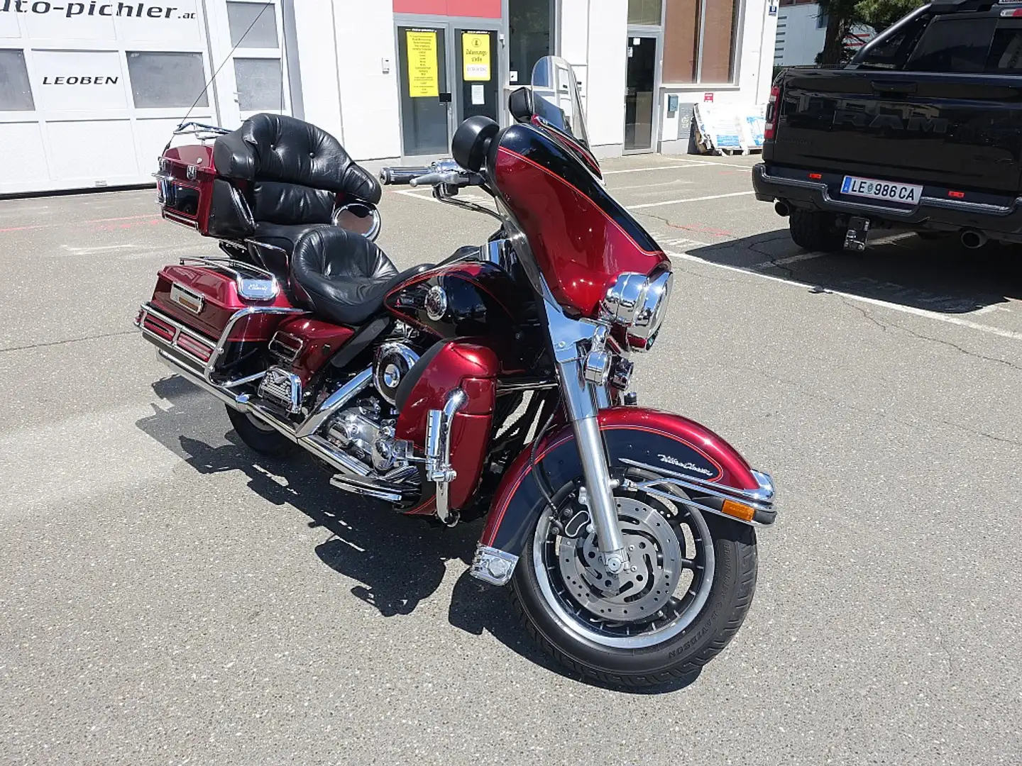 Harley-Davidson Electra Glide Electra Glide Ultra Classic FLHT CUI Rot - 2