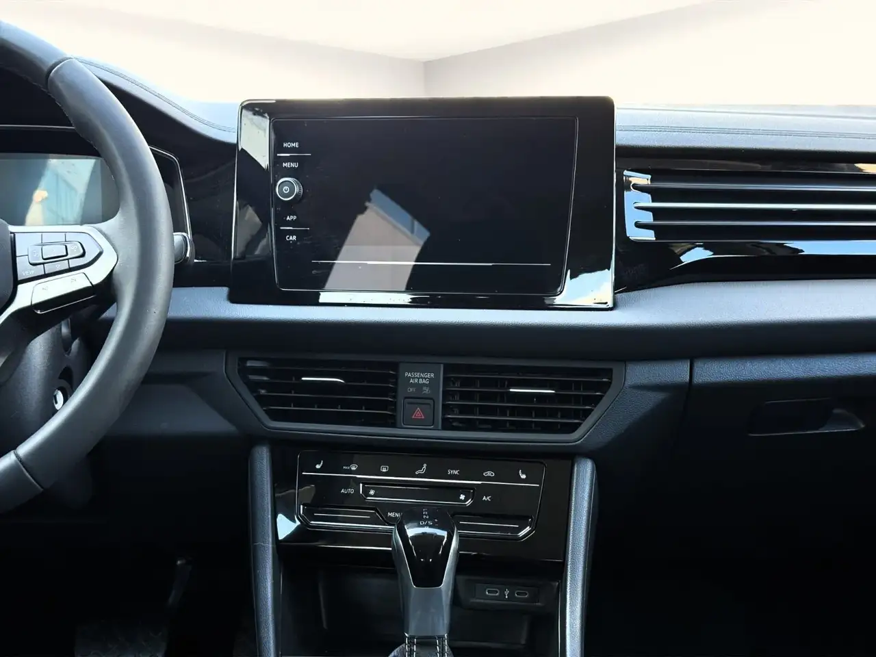 Volkswagen Jetta снимка Volkswagen Jetta