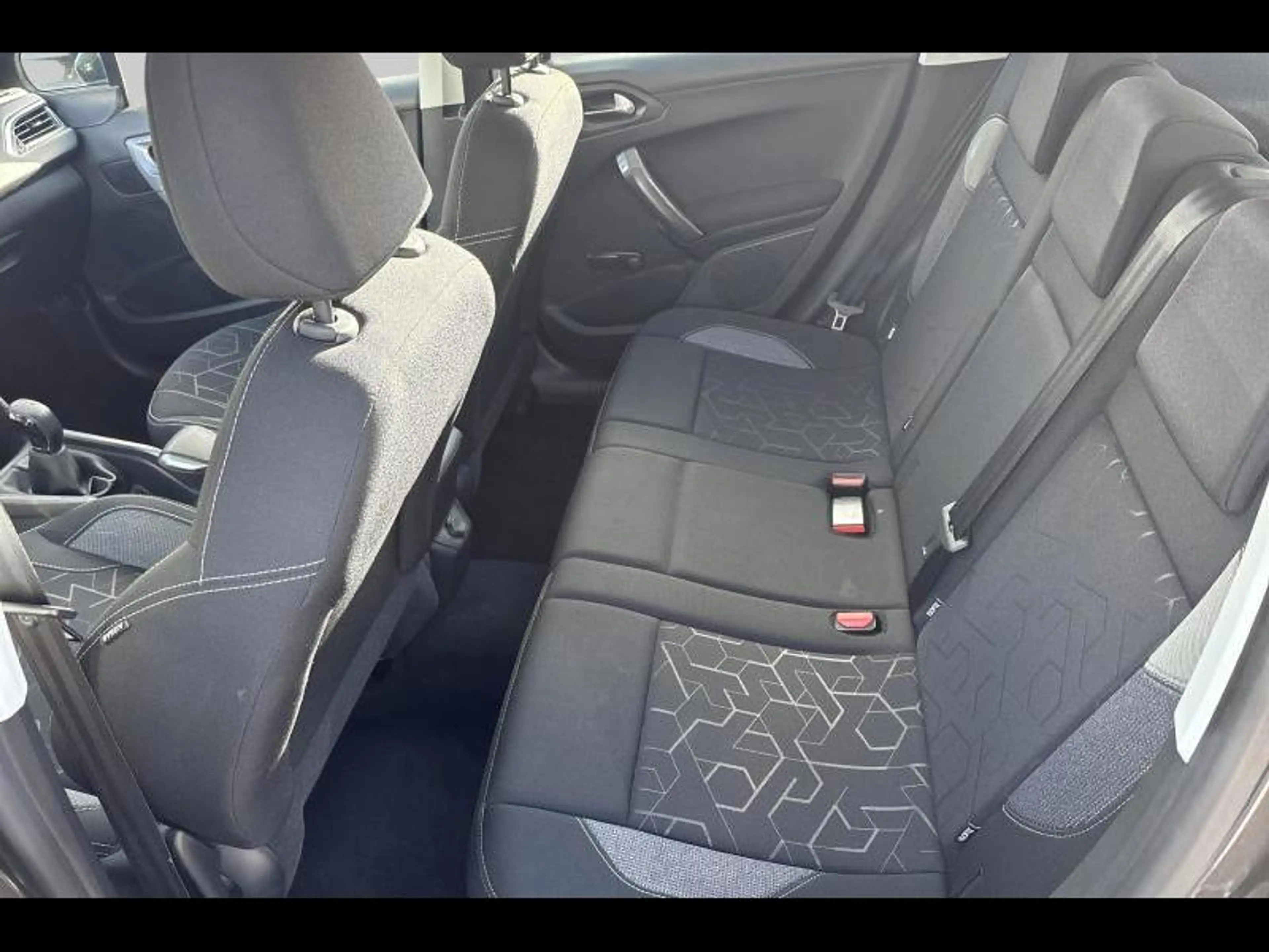 Peugeot 2008 Style | airco | GPS | sensoren | — photo 14