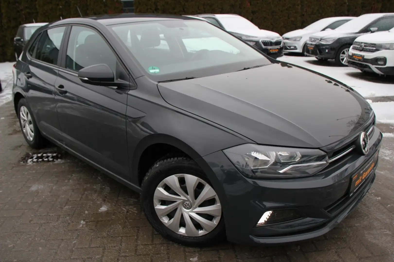 Volkswagen Polo VI Trendline Klima/Sitzhz/Tempomat/Allwette Grau - 2