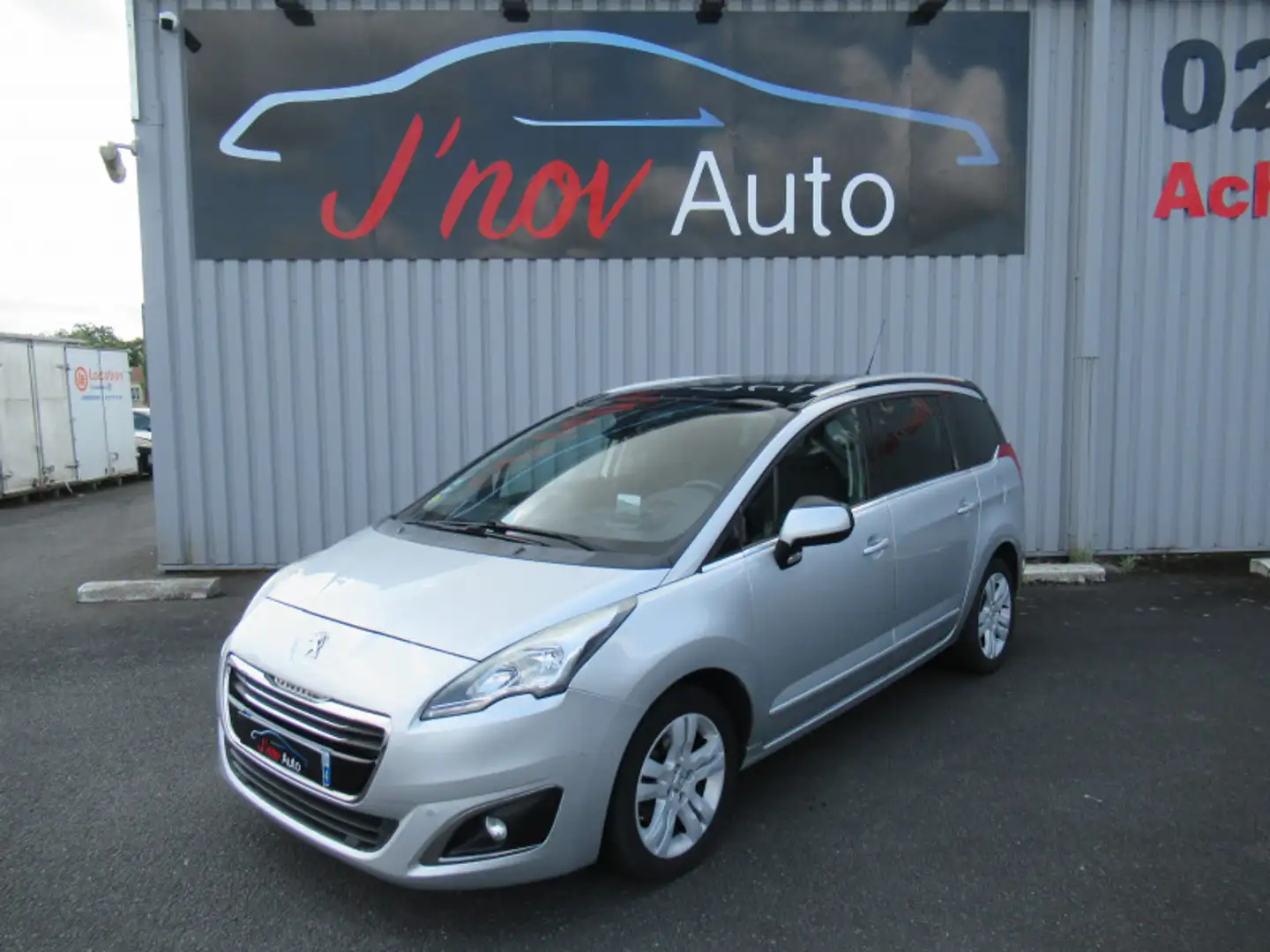 Peugeot 5008 1.6 BLUEHDI 120CH ALLURE S\u0026S EAT6 7PL - 1