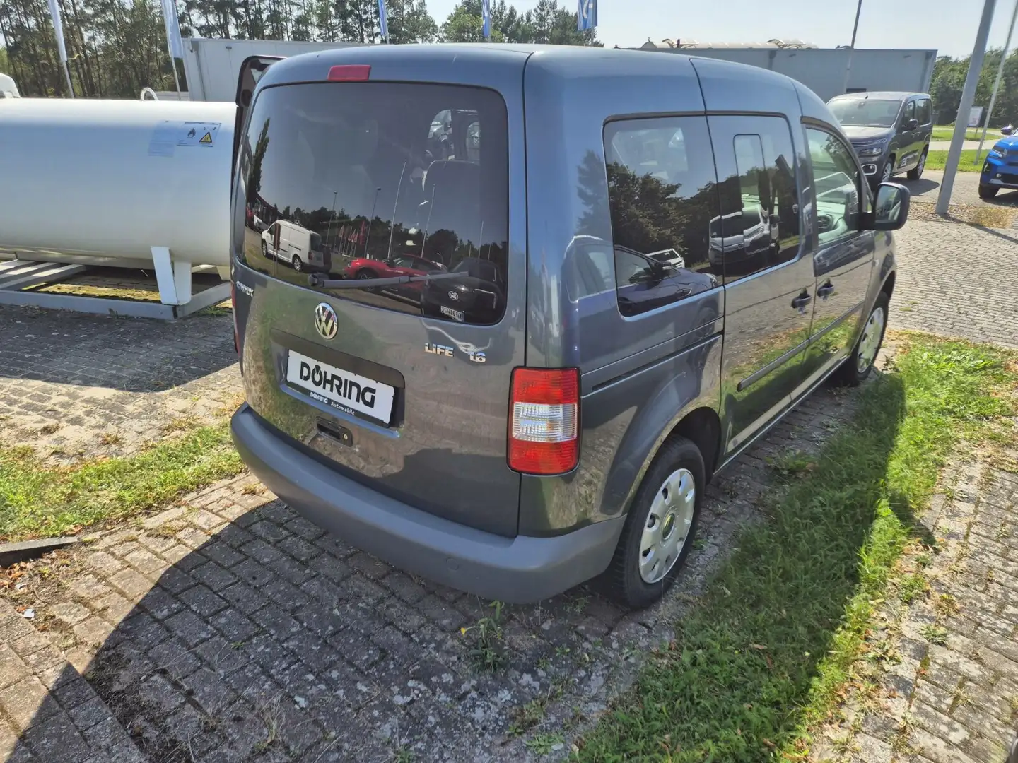 Volkswagen Caddy Life 1.6i Gris - 2