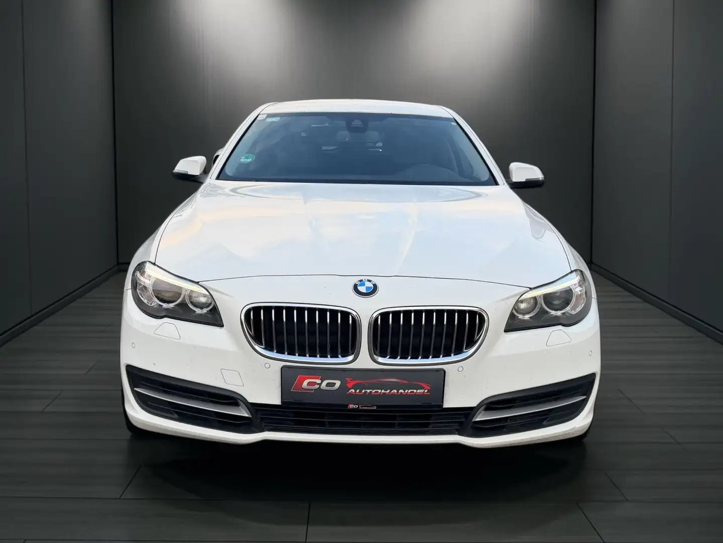 BMW 518 518d Österreich-Paket Touring Weiß - 1
