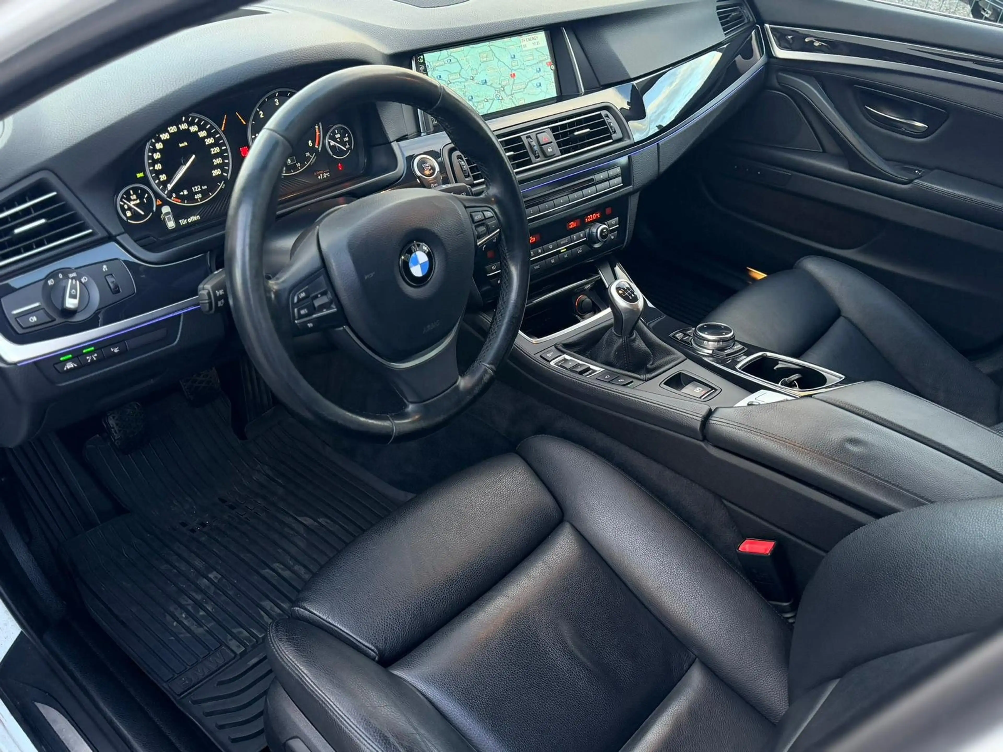 BMW 518 518d Österreich-Paket Touring — photo 7