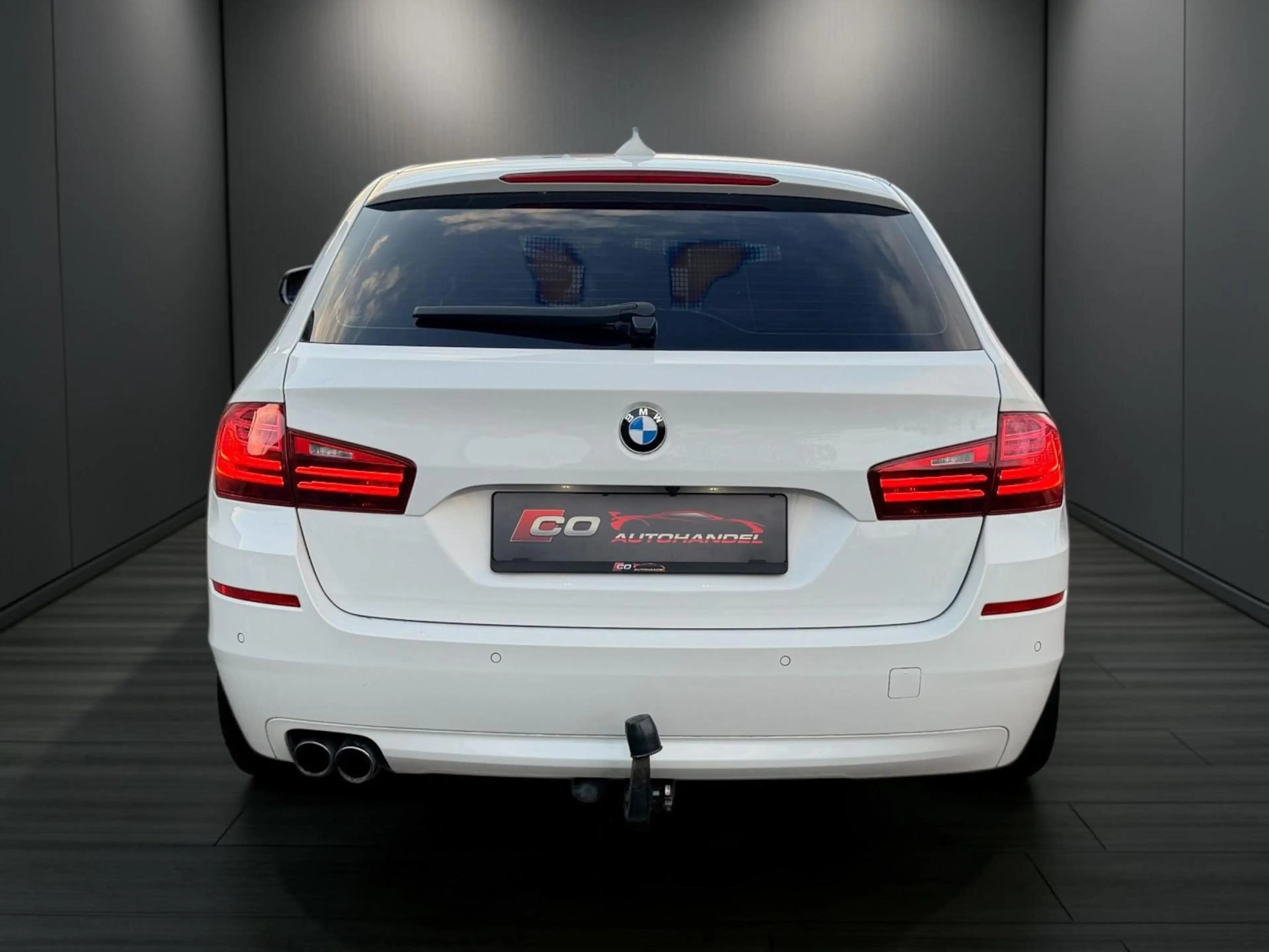 BMW 518 518d Österreich-Paket Touring — photo 4