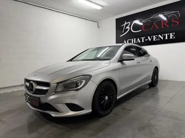 Mercedes-Benz CLA 200 D BOITE AUTO*GARANTIE*GPS*CAMERA*XENON*