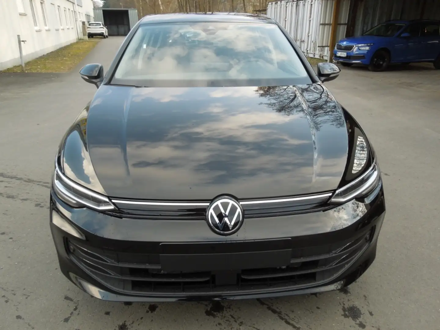 Volkswagen Golf 1.5eTSI DSG Life/LED/Sitzheizung/Kamera/ACC Schwarz - 2