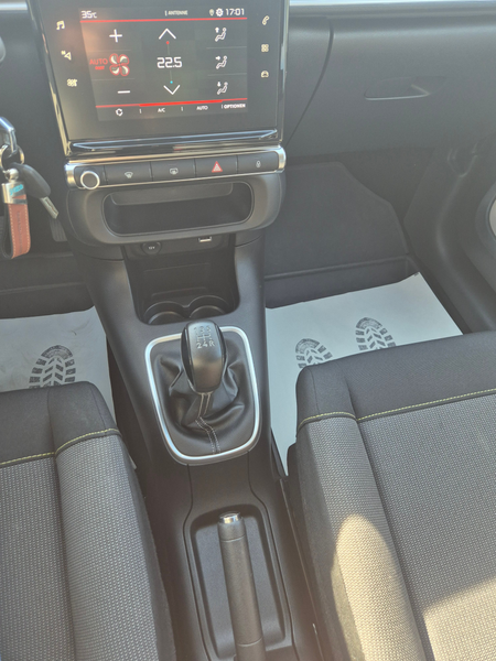 Citroen C3 Shine — photo 12