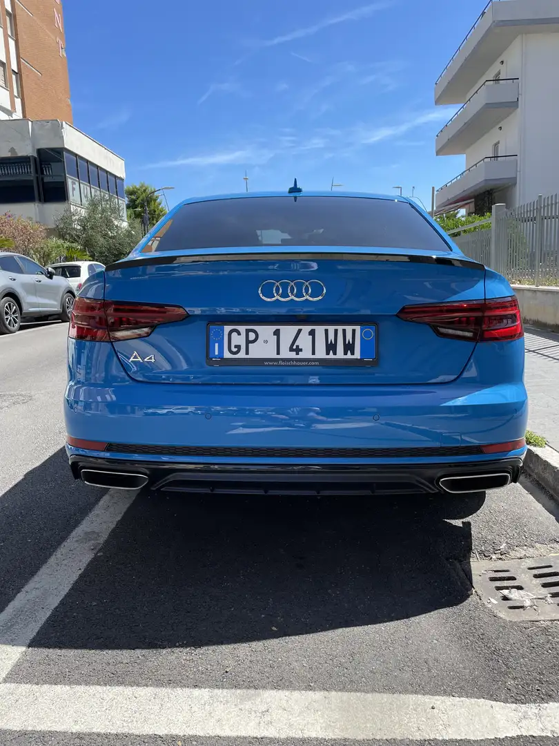 Audi A4 35 TFSI 2.0 Mhev 150 cv Sport S-Line - 2