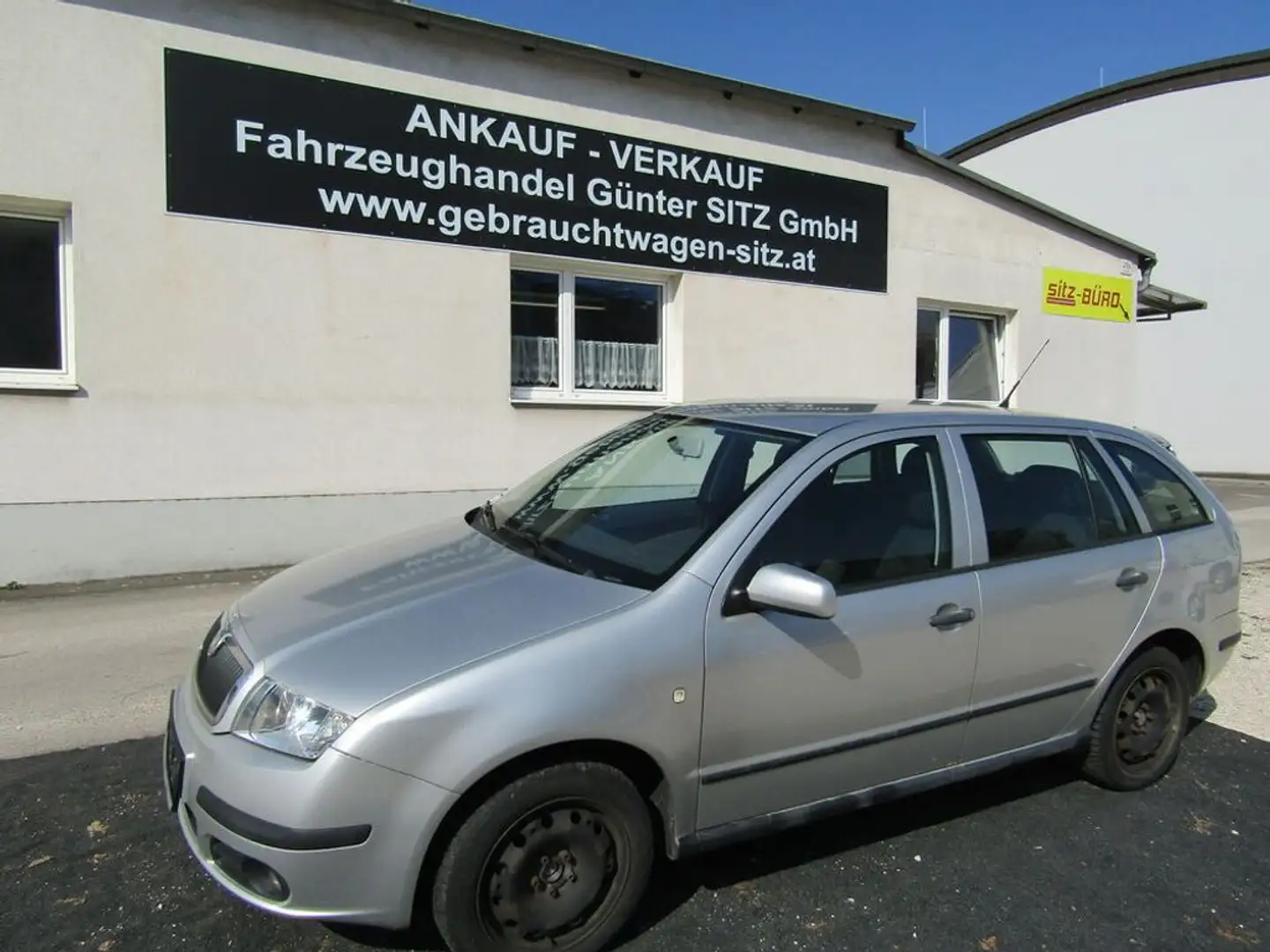 Skoda Fabia Classic Grau - 1