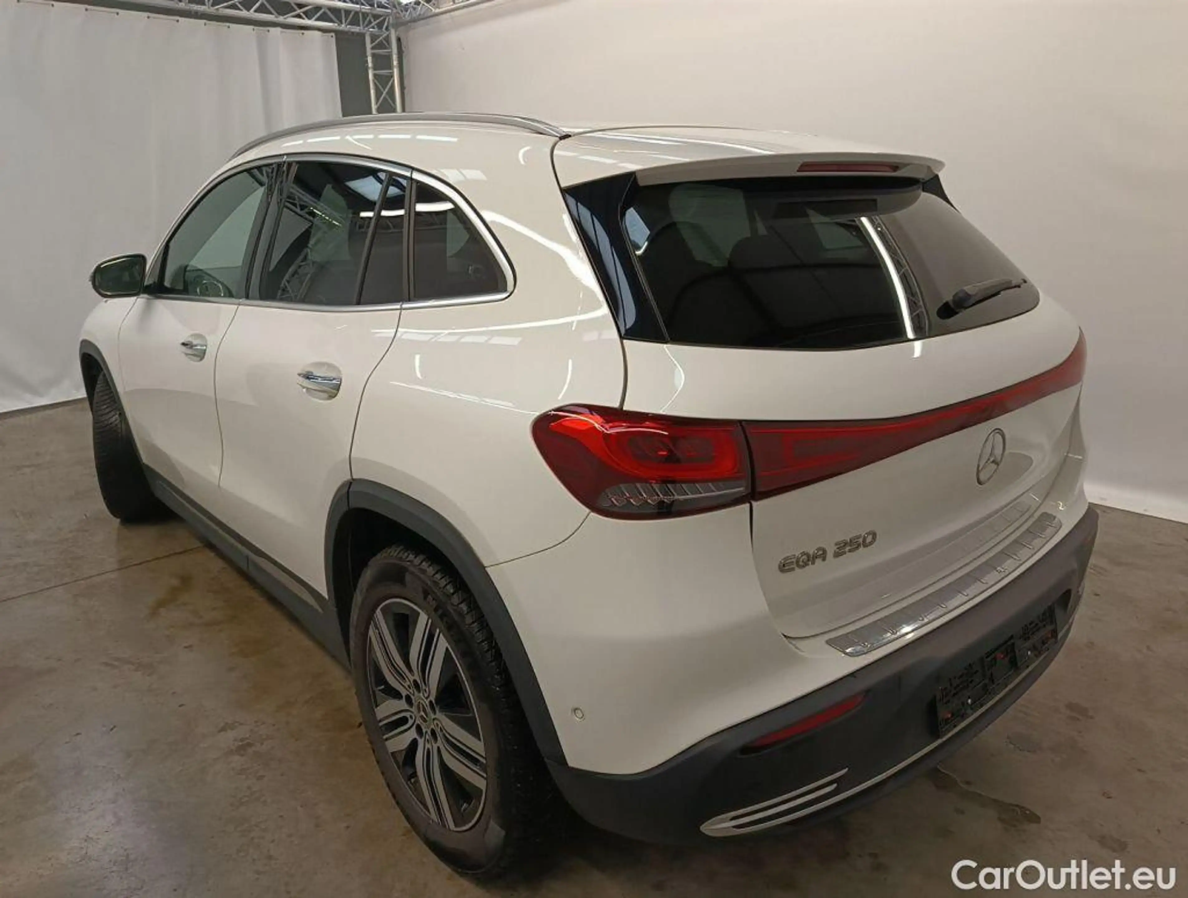 Mercedes-Benz EQA MERCEDES — photo 7