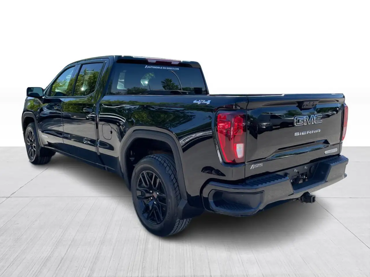 GMC Sierra 1500 photo GMC Sierra 1500