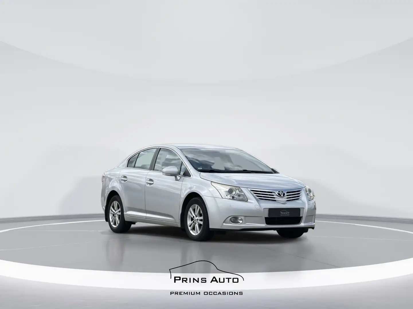 Toyota Avensis 1.6 VVTi Dynamic NAP|CAMERA|CARPLAY/ANDROID AUTO|C Grijs - 2
