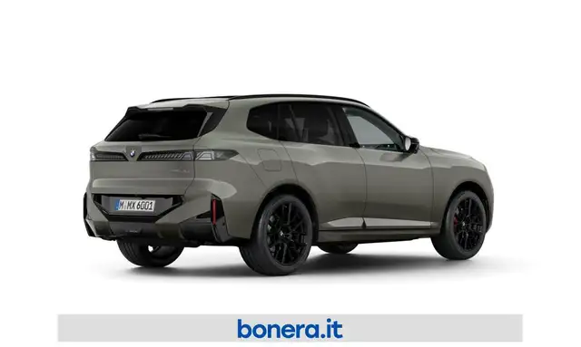 BMW X5 view 2