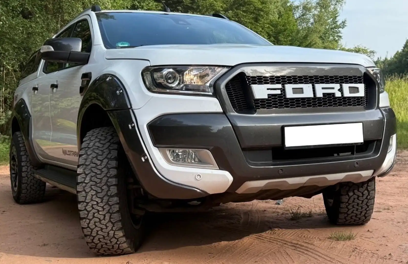 Ford Ranger 3.2 tdci double cab Wildtrak 200cv auto Wit - 2
