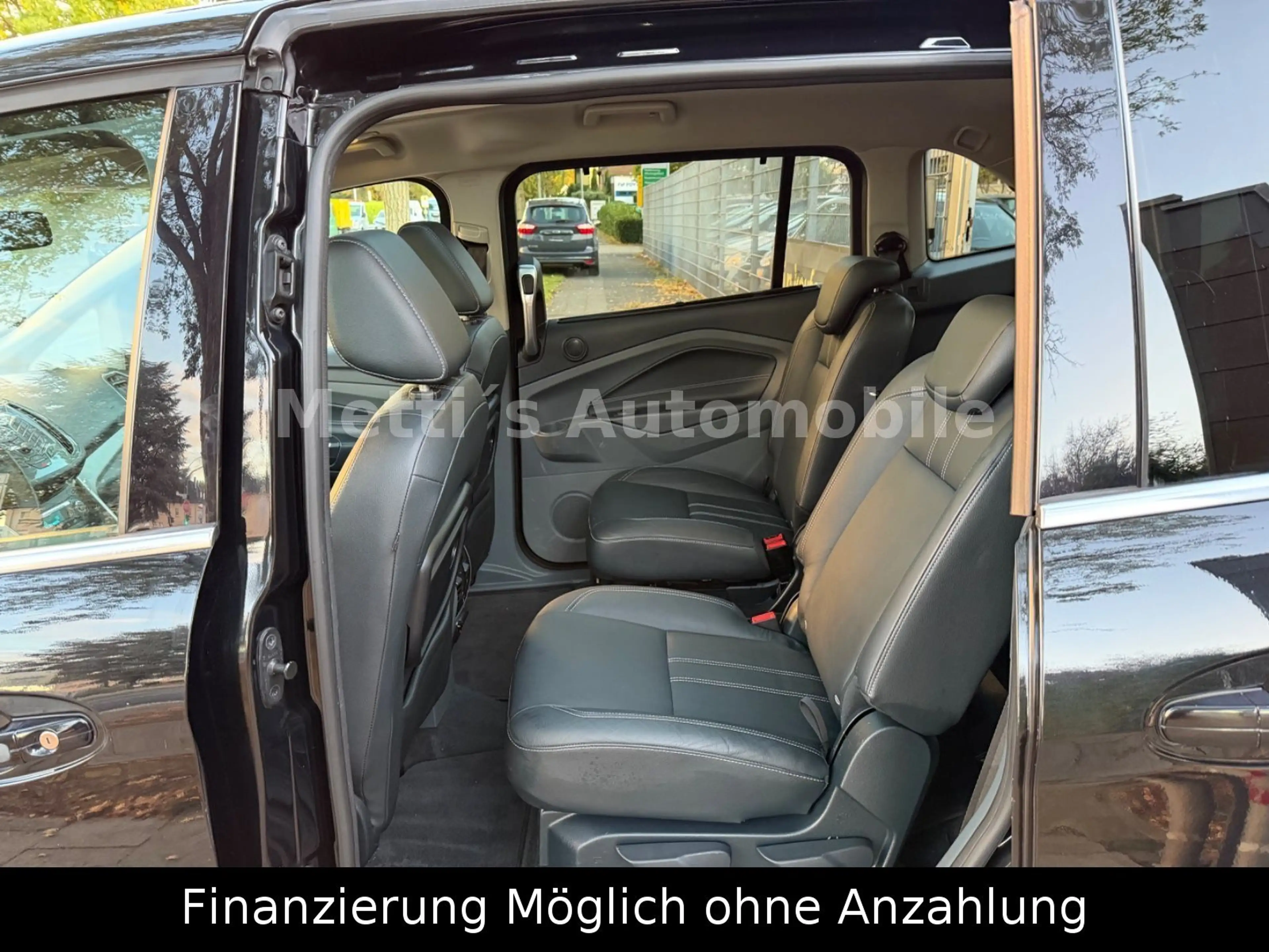 Ford Grand C-Max Grand C-MAX Titanium 1.6/Panorama/Leder/7-Sitzer — photo 11