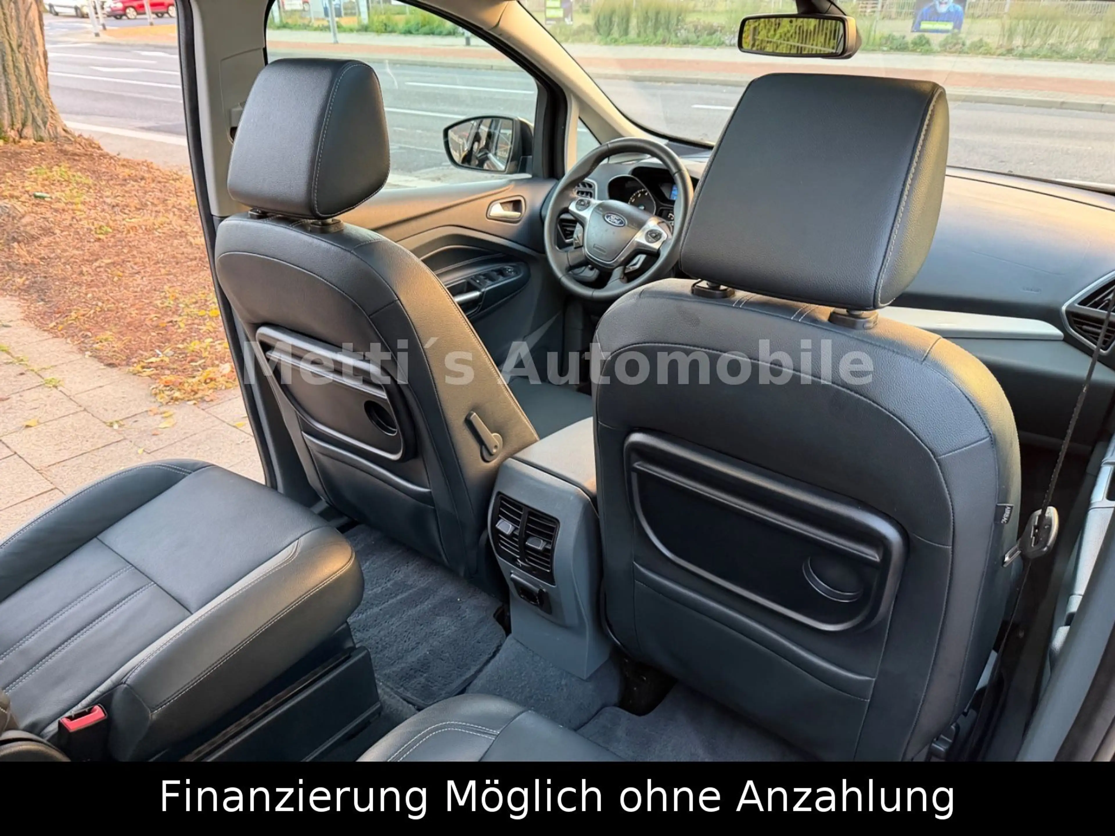 Ford Grand C-Max Grand C-MAX Titanium 1.6/Panorama/Leder/7-Sitzer — photo 13