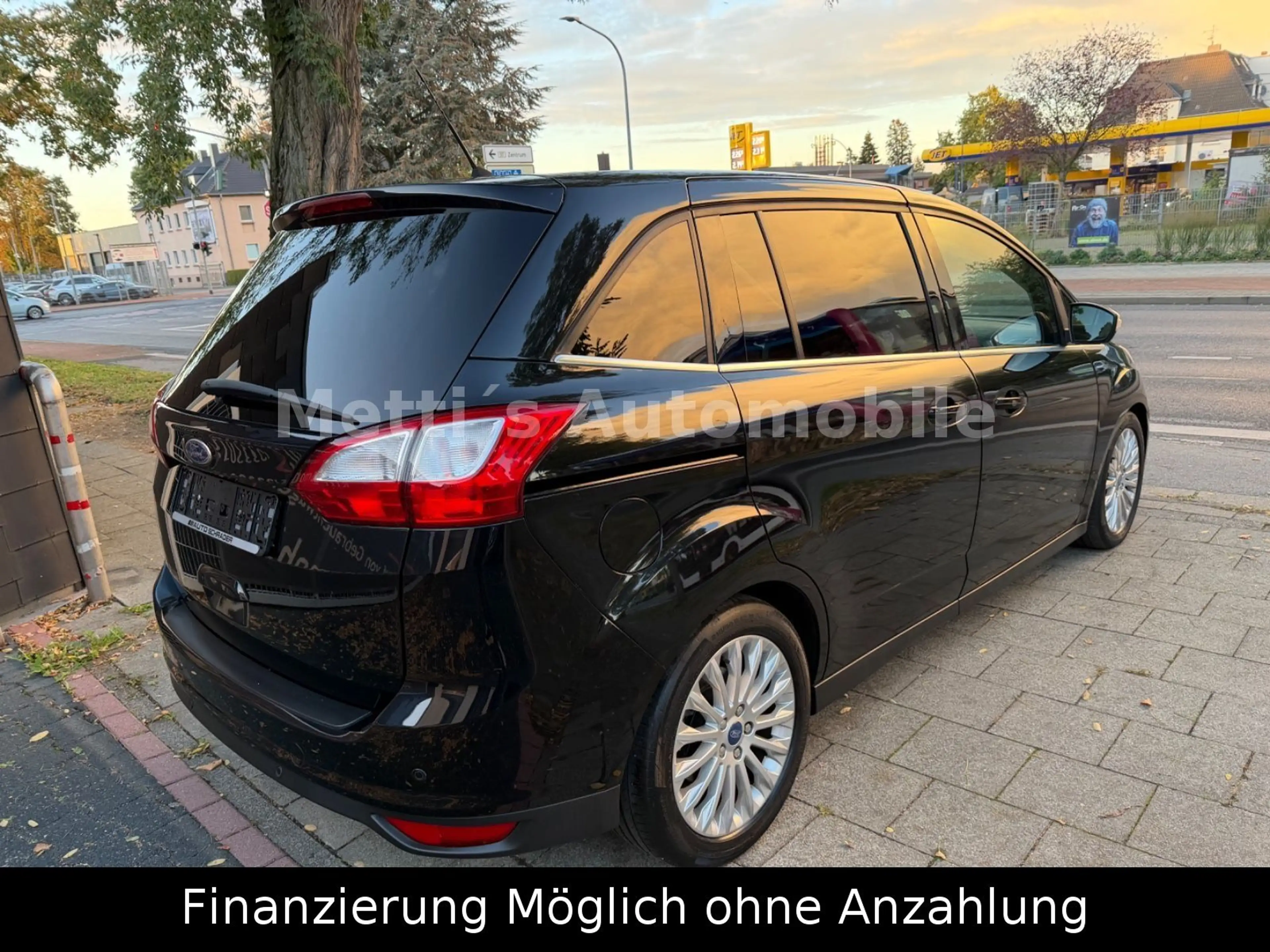 Ford Grand C-Max Grand C-MAX Titanium 1.6/Panorama/Leder/7-Sitzer — photo 8