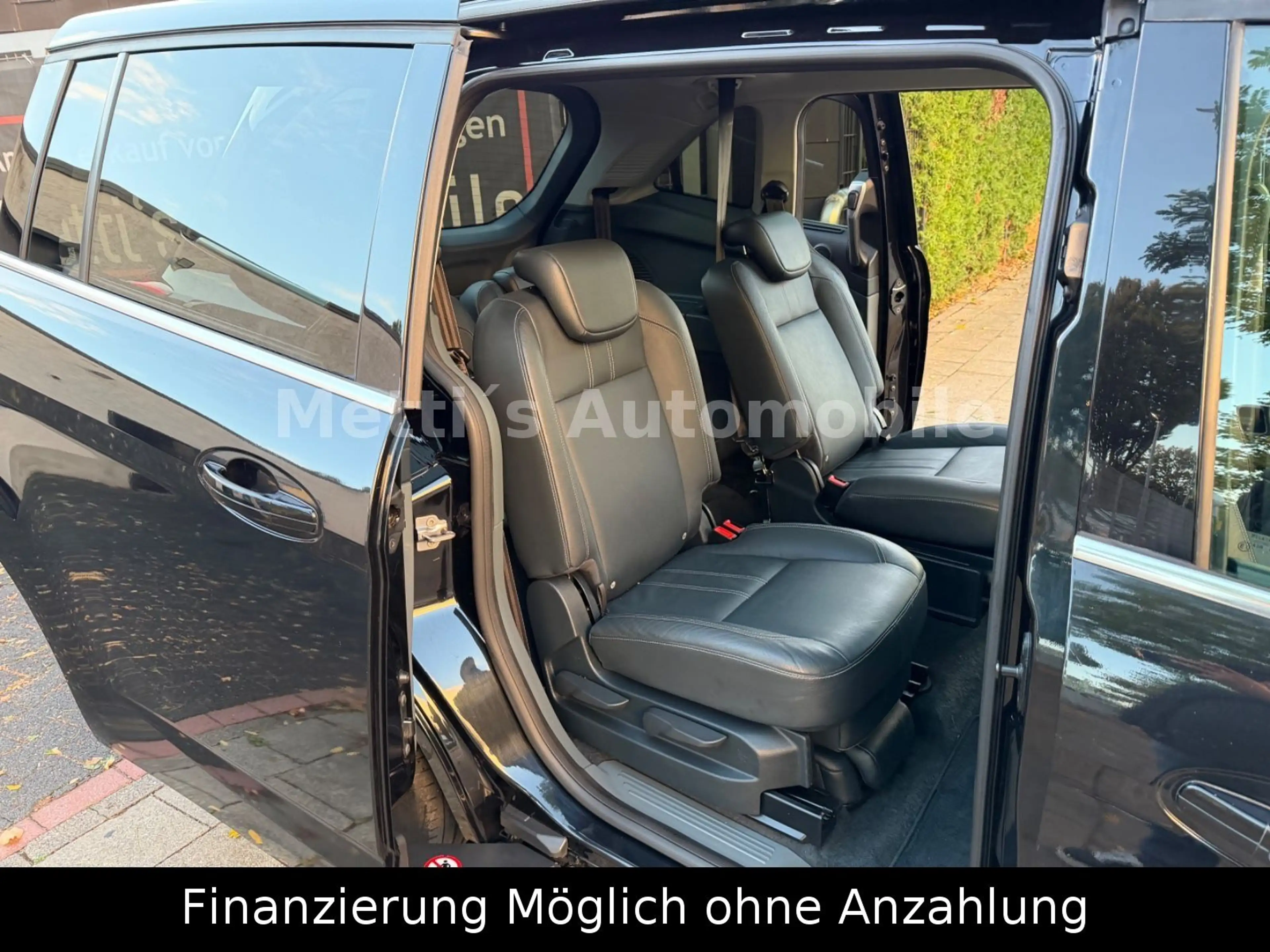 Ford Grand C-Max Grand C-MAX Titanium 1.6/Panorama/Leder/7-Sitzer — photo 14