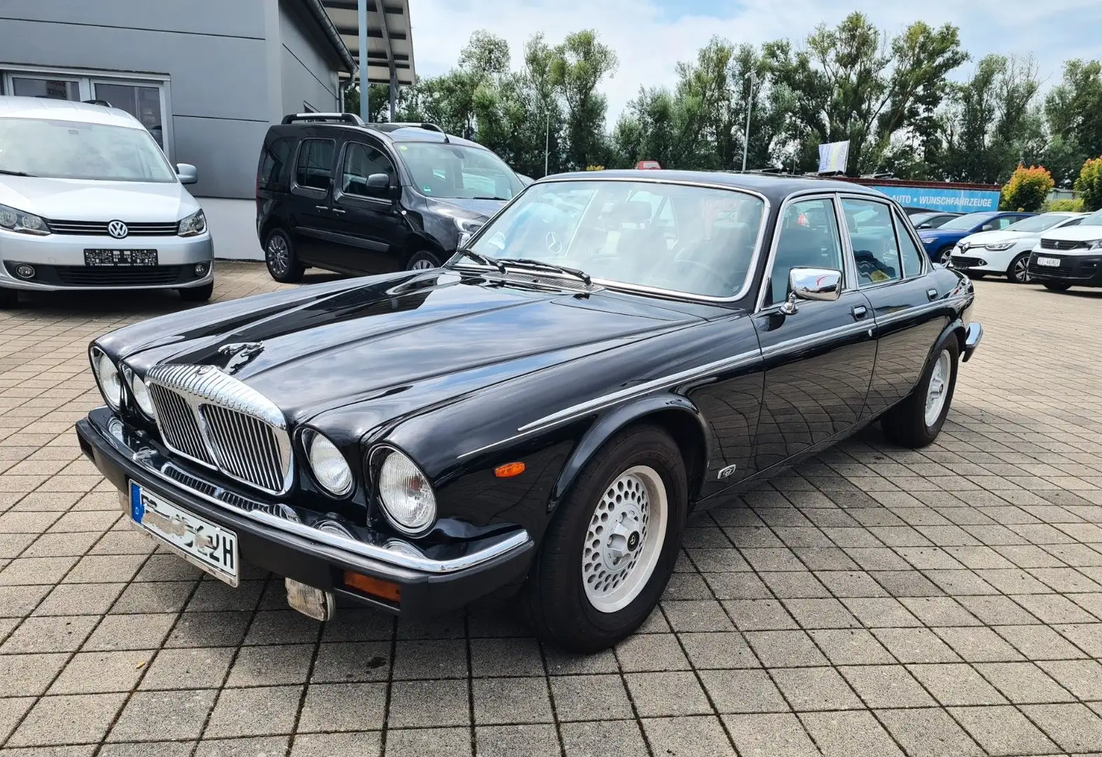 Jaguar Double Six V12 Bestzustand! Deutsches Fahrzeug Чорний - 1