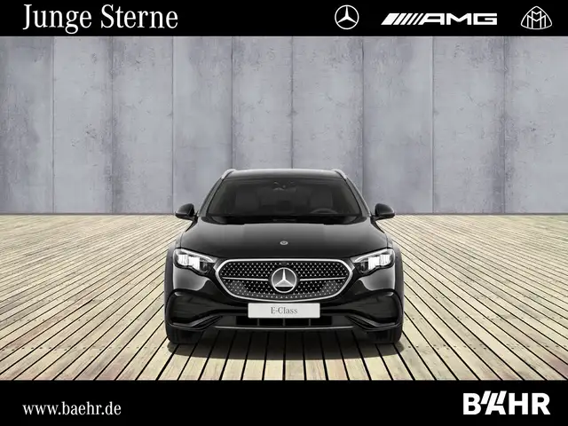Mercedes-Benz E-Class view 8