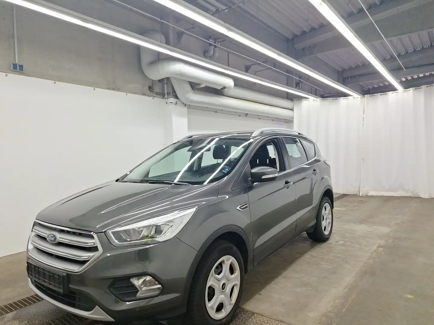 Ford Kuga Navi PDC Einparkhilfe Standheizung Sitzheizung Сірий - 1