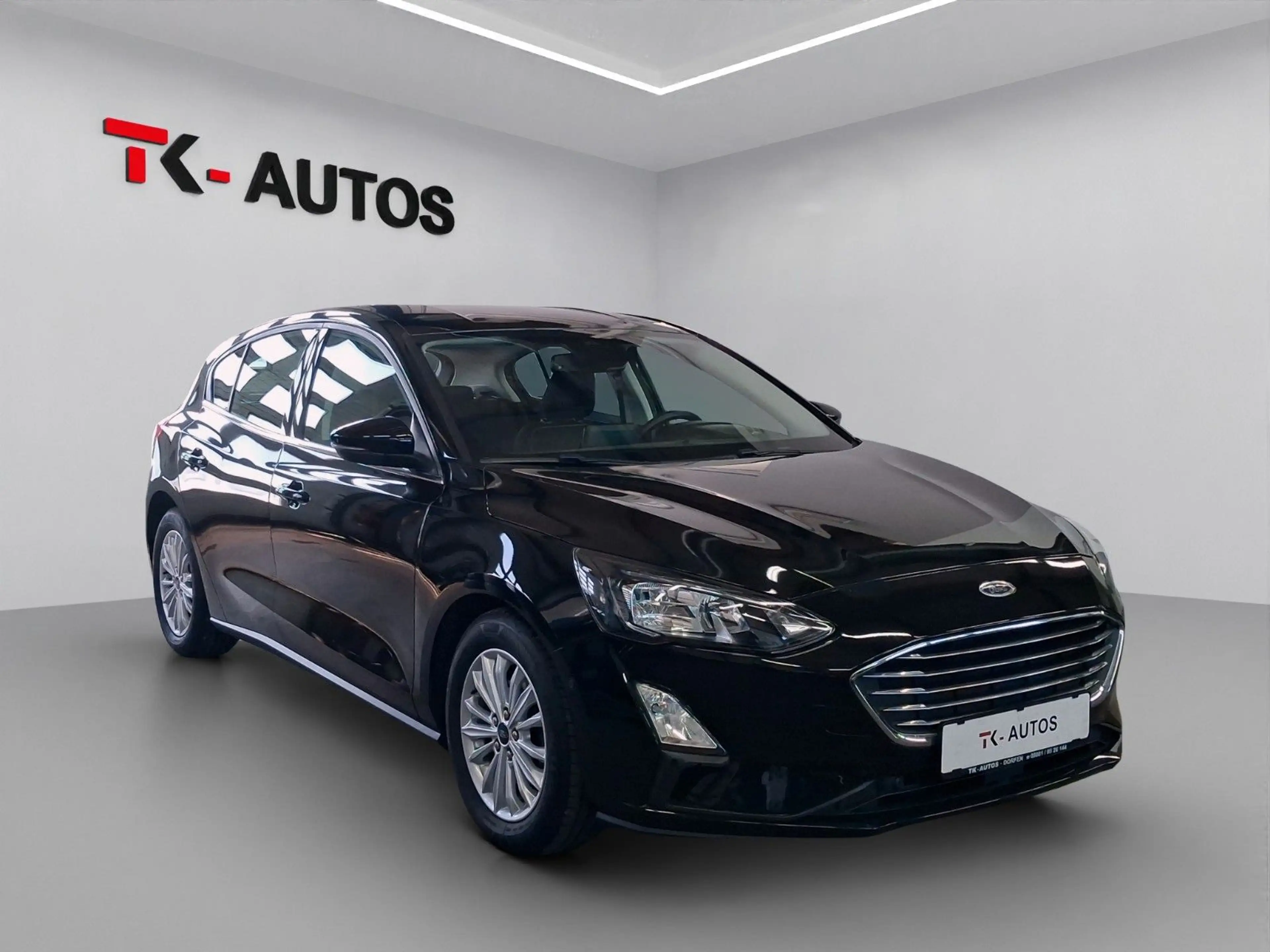 Ford Focus 2.0 Titanium,1.Hand,Navi,LED,ACC,Kamera — photo 3
