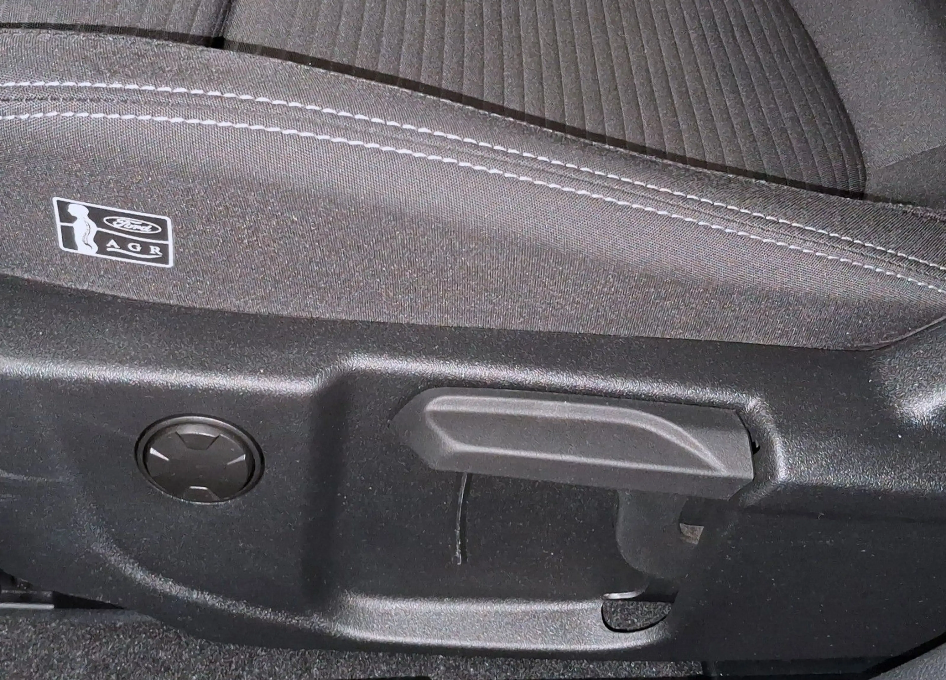 Ford Focus 2.0 Titanium,1.Hand,Navi,LED,ACC,Kamera — photo 12