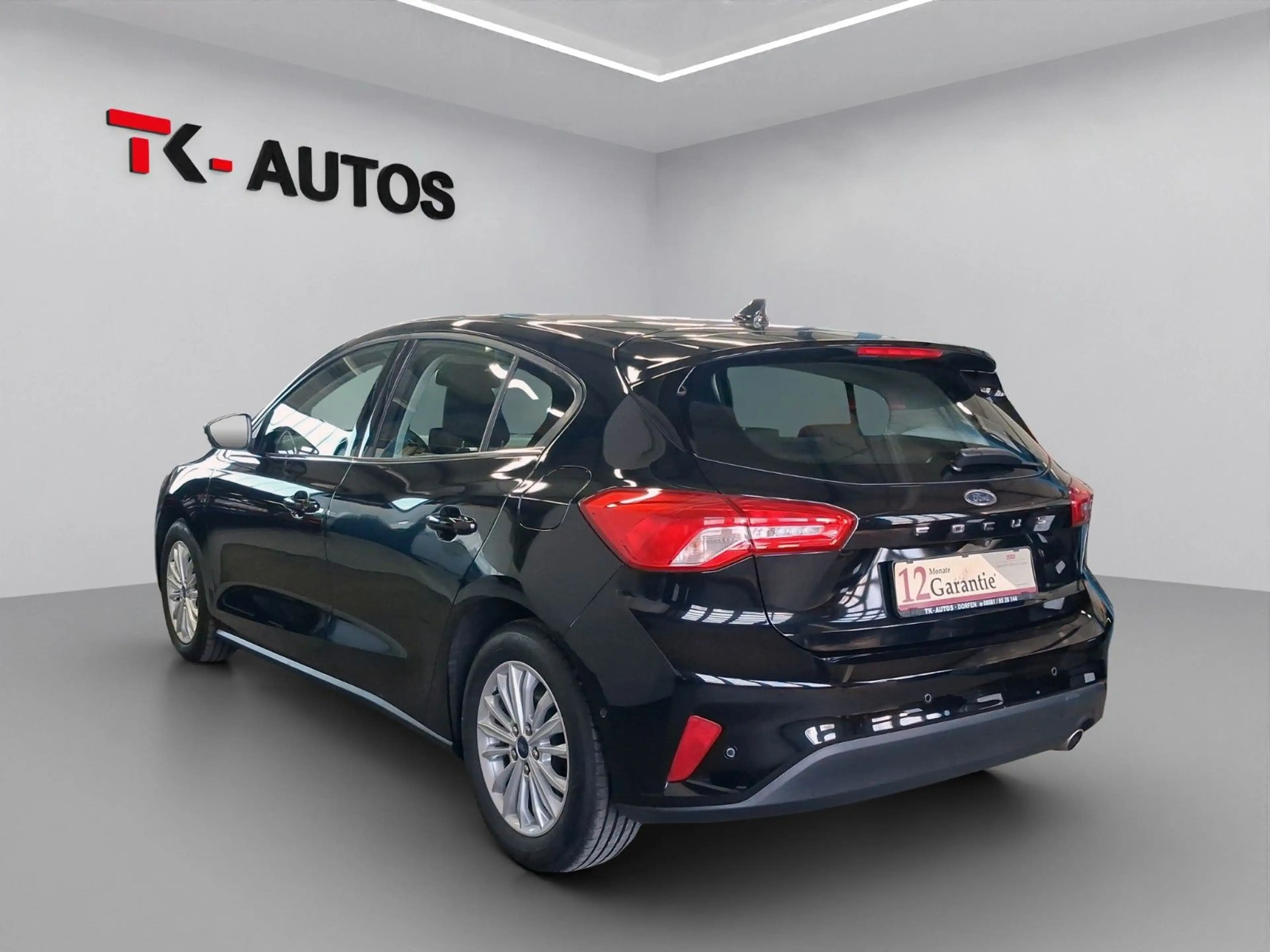Ford Focus 2.0 Titanium,1.Hand,Navi,LED,ACC,Kamera — photo 6