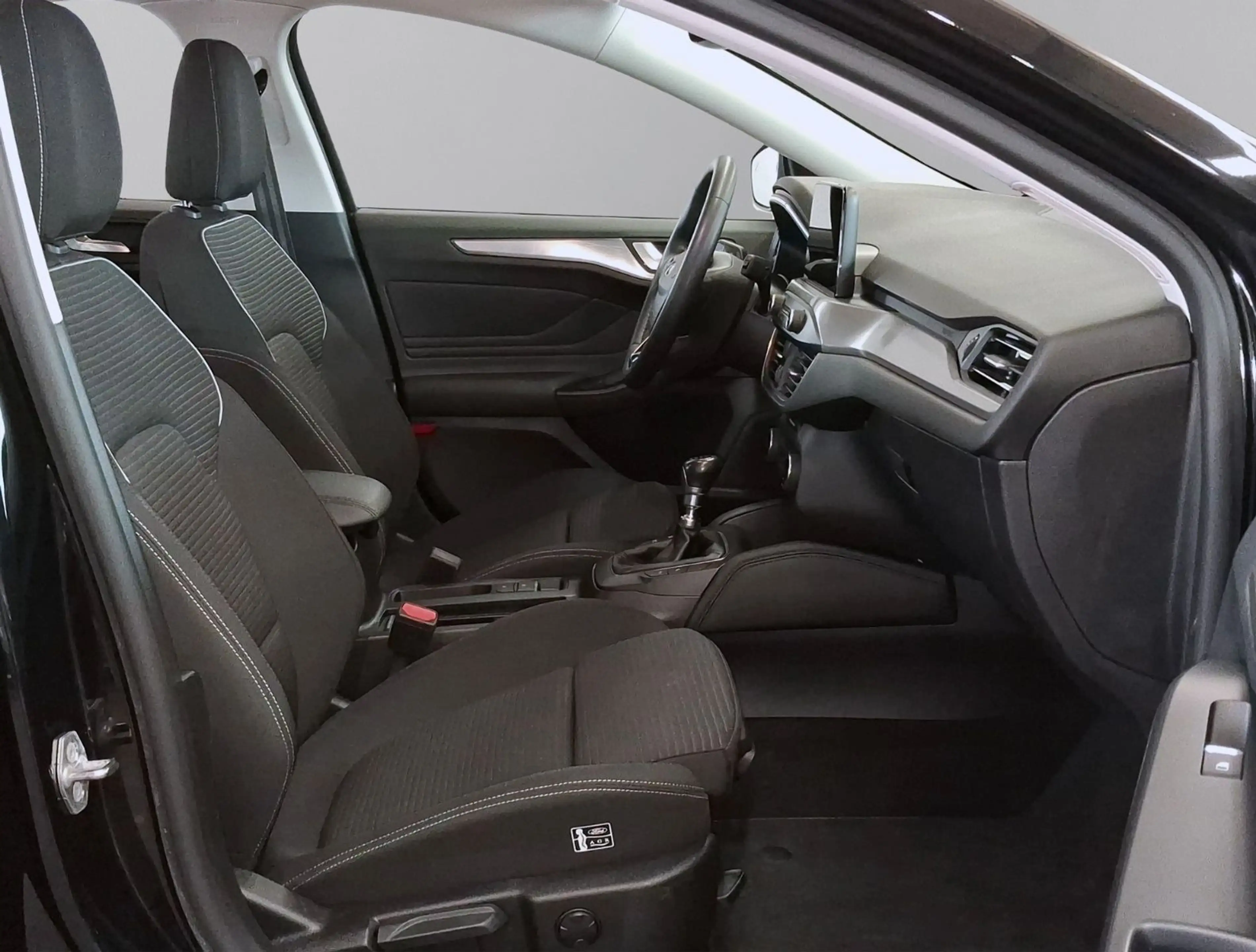 Ford Focus 2.0 Titanium,1.Hand,Navi,LED,ACC,Kamera — photo 9